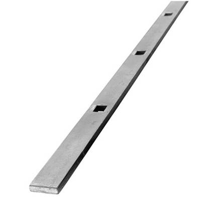 Imagen de Planchuela perforada cuadrado 130mm 15.9mm 1 1/2" x 3/16" ACINDAR