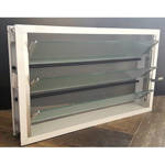 Imagen de Aireador aluminio blanco 60x35 reja mosquitero vidrio traslúcido