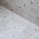 Imagen de Cja. 11 pzs.cerámica SAN LORENZO 45.3x45.3 Fides Hueso